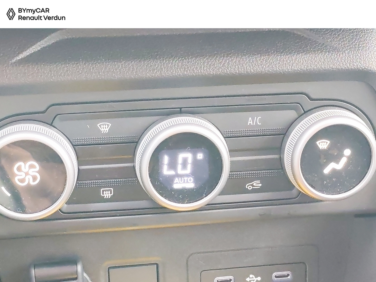 Dacia Jogger Hybrid 155 5 pl — photo 20