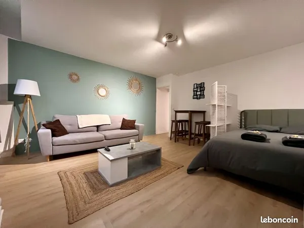 Studio 1 pièce 27 m²