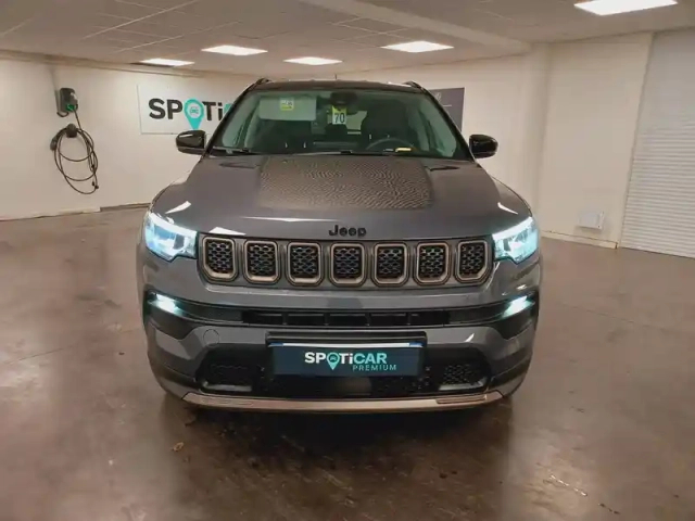 Jeep Compass 1.3 phev t4 240 ch 4xe eawd — photo 34