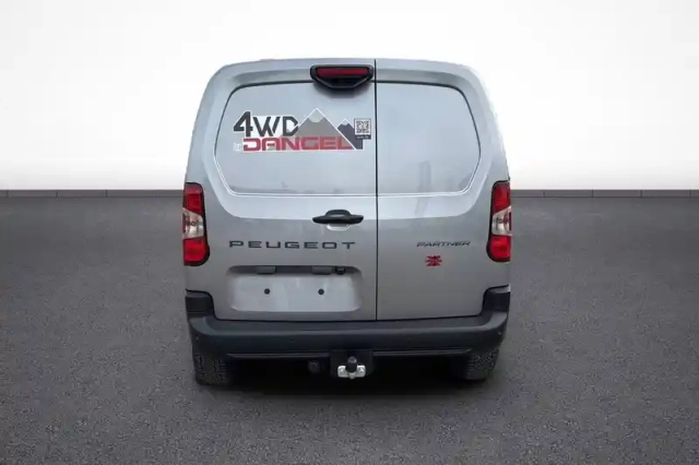 Peugeot Partner dangel 4x4 fgn diesel 130 ch m automatique — photo 5