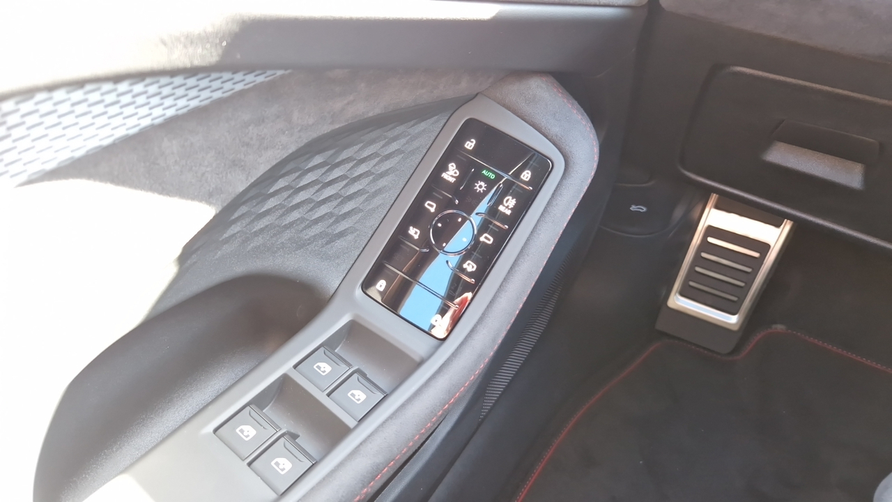 Audi A5 e-hybrid 299 ch S tronic 7 Quattro — photo 23