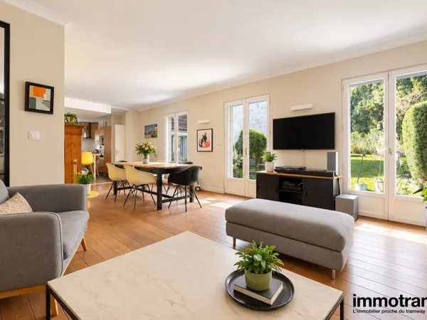 Maison 5 pièces 159 m²