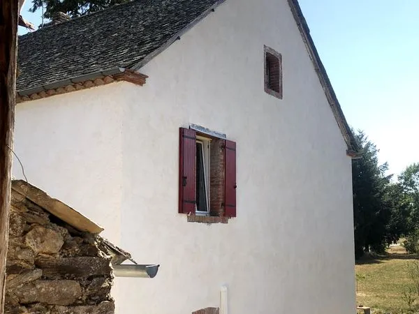 Ensemble immobilier sur trois hectares