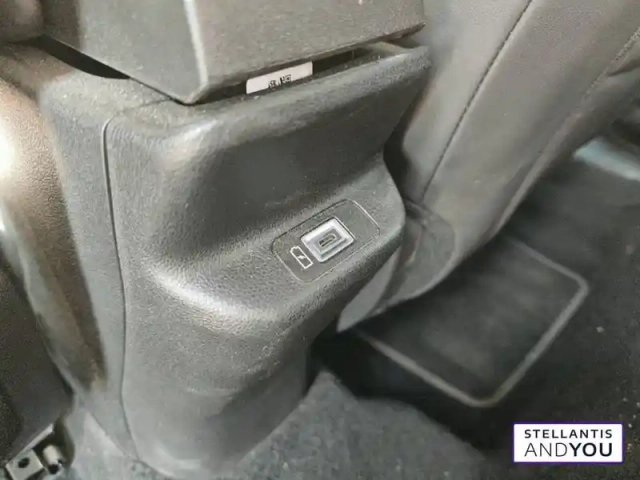 Jeep Avenger 115 kw 4x2 — photo 55