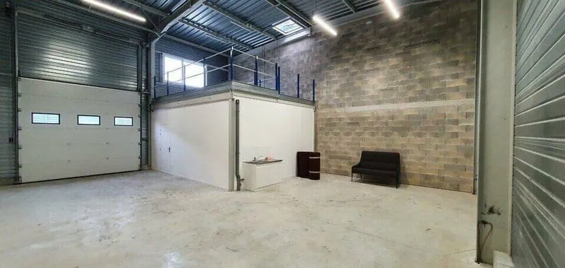 Photo 2