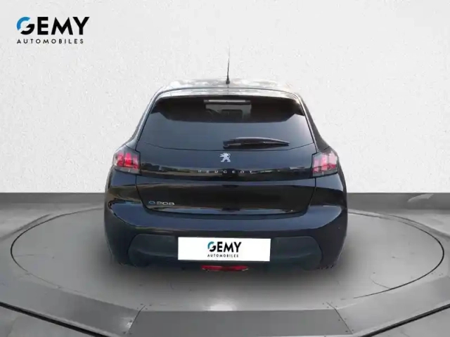 Peugeot 208 electrique 50 kwh 136ch — photo 5