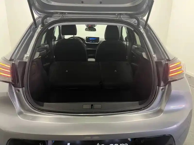 Peugeot 208 hybrid 110 e-dcs6 — photo 50