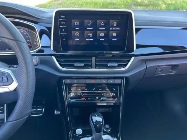 Volkswagen T-Roc cab fl 1.5 tsi 150 dsg7 r line — photo 10
