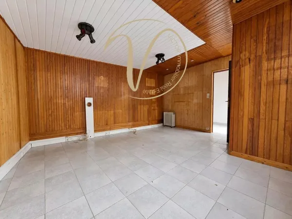 Vends studio - 23.72 m² - 1 pièce - Nice 06100
