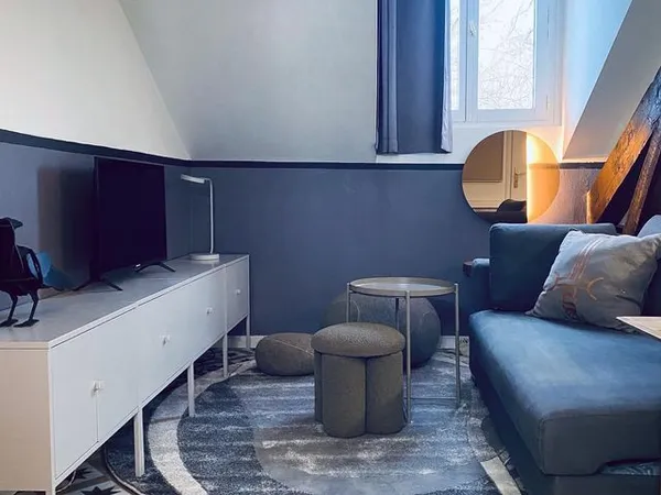 A SAISIR T3 rénové Lyon Grange Blanche