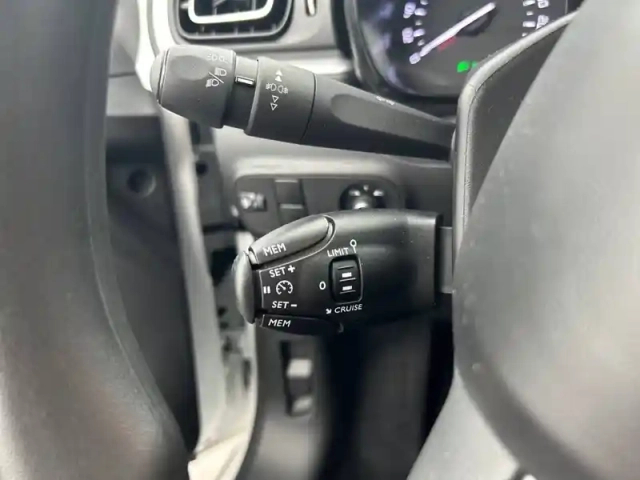 Citroën C3 puretech 83 s&amp;s bvm5 — photo 20