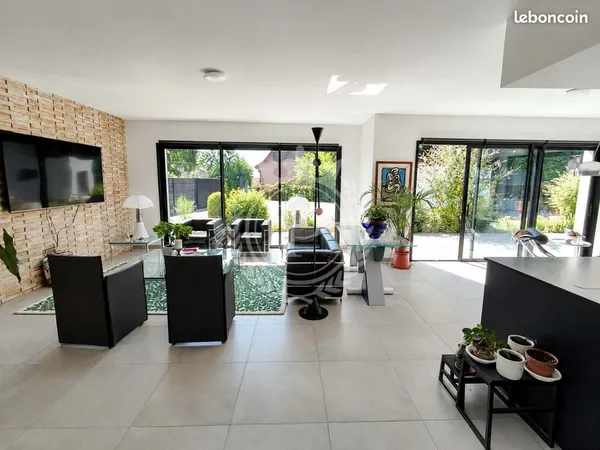 Maison 7 pièces 170 m²