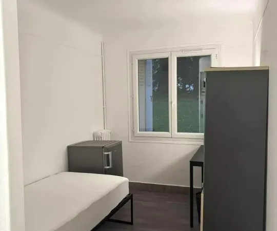 Chambre de 10m2 à louer sur Ville-d'Avray