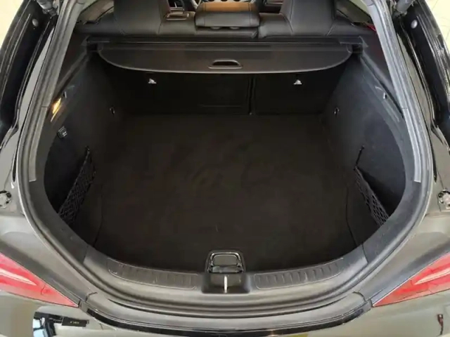 Mercedes Cla mercedes-amg  45 4matic sho — photo 10