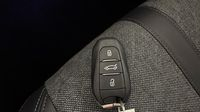 Peugeot 408 PHEV 225ch Allure Pack e-EAT8 — photo 16