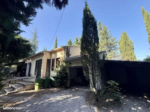 Propriété 5 pièces 101 m²