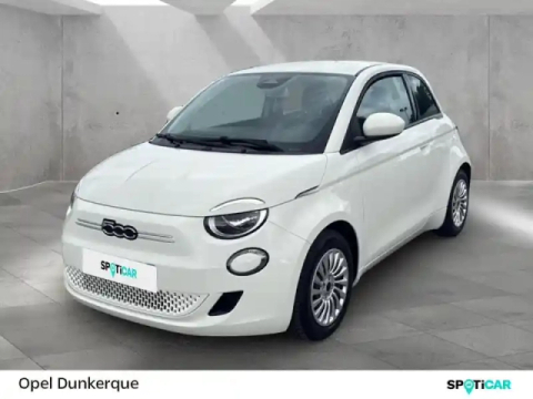 Fiat 500 e 95ch action