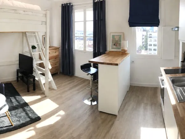 Studio meublé Courbevoie Bécon