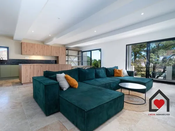 Maison 5 pièces 136 m²
