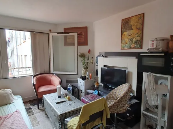 Studio 1 pièce 18 m²