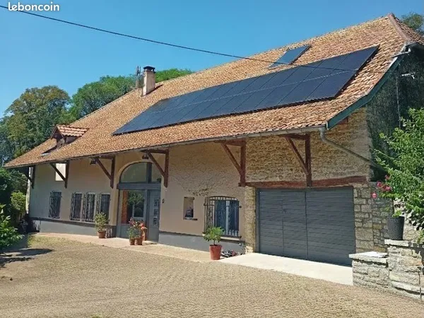 Maison style longère rénovée