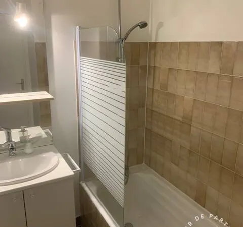 Studio 1 pièce 35 m²