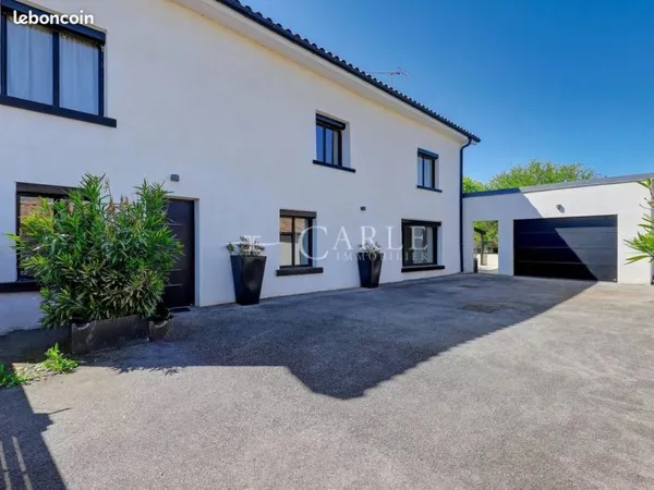 Maison 6 pièces 164 m²