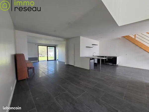 Maison 5 pièces 140 m²