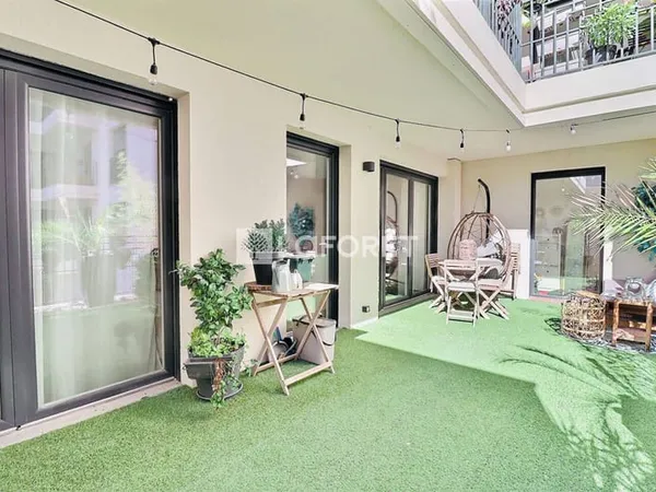 Appartement 5 pièces 96 m²