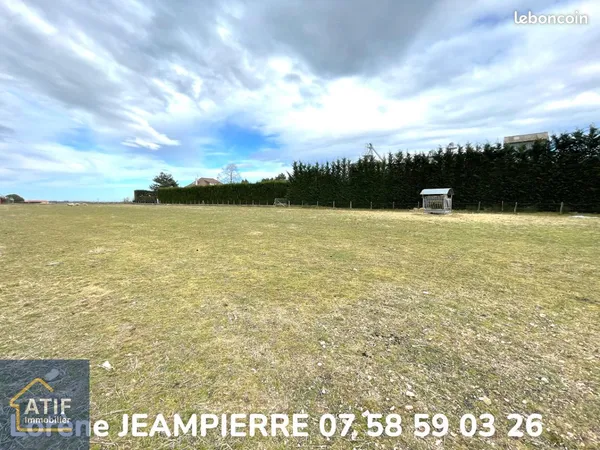 Terrain 4298 m² Sainte-Agathe-la-Bouteresse