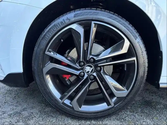 Skoda Fabia 1.5 tsi evo2 177ch '130' dsg7 — photo 21