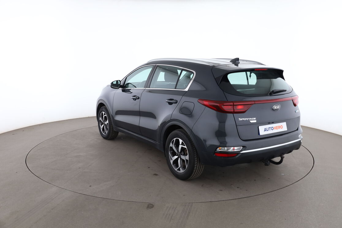 Kia Sportage 1.6 CRDi MHEV 2WD DCT7 — photo 3