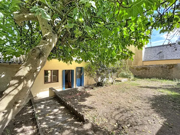 Maison à Sainte-Anne - 3 chambres - Quartier recherché - Jardin