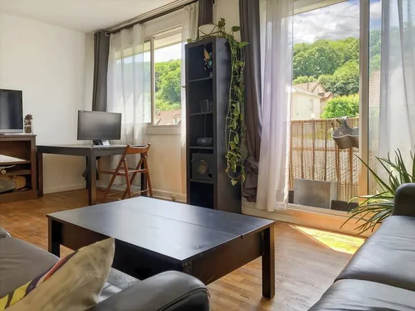 Appartement 4 pièces 74 m²
