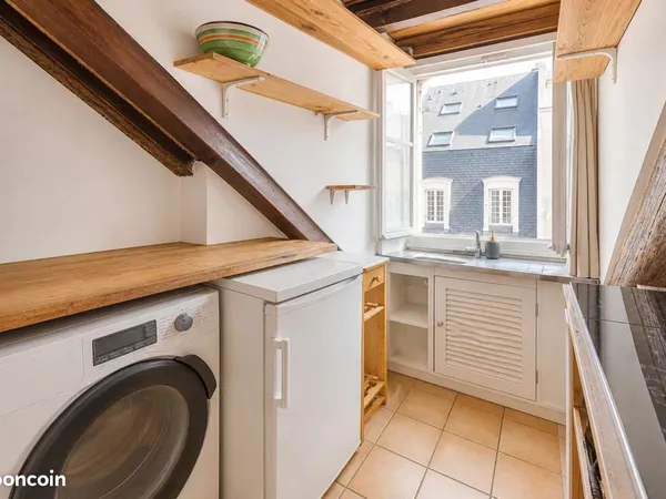 Studio 1 pièce 16 m²