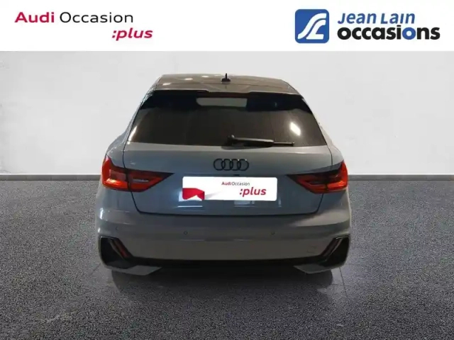 Audi A1 sportback 35 tfsi 150 ch s tronic 7 — photo 6