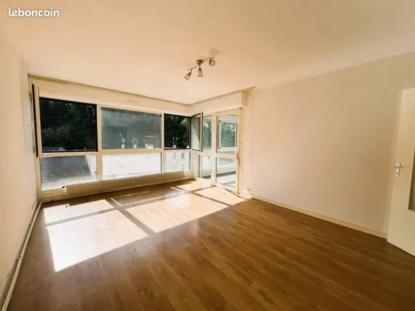 Appartement 3 pièces 82 m²