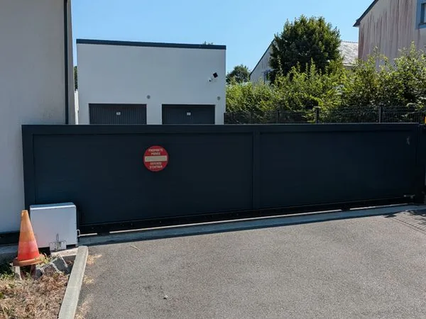 Location box