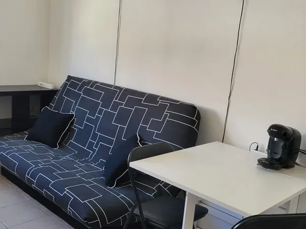 Studio 1 pièce 19 m²