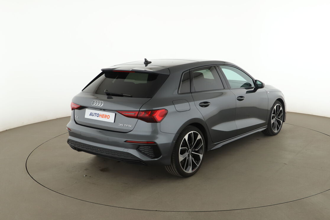 Audi A3 Sportback 35 TFSI mHEV S Line S Tronic 7 — photo 5