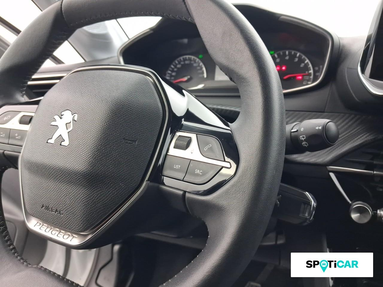 Peugeot 208 1.2 puretech 100ch s&s active pack — photo 18
