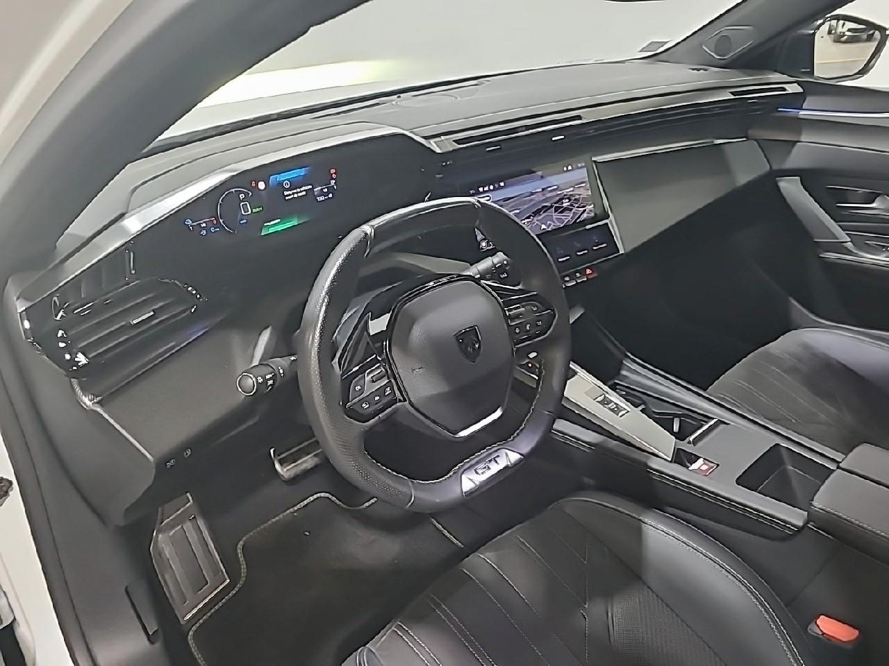 Peugeot 308 phev 180 e-eat8 gt — photo 9