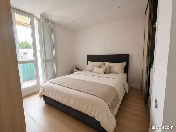 🌿 Chambre à louer dans une maison arcachonaise à Mérignac Saint-Augustin : le charme bordelais, vers