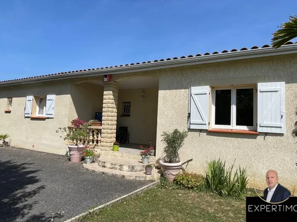 Vends maison - 126 m² - 4 pièces, 3 chambres - Nègrepelisse 82800