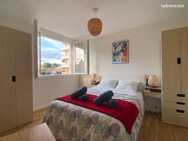 T2 rénové centre-ville Antibes - Idéal étudiant(e) 9 mois