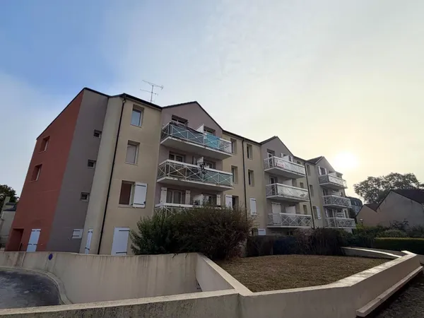 Grand T2 de 53m2 (T3 possible)