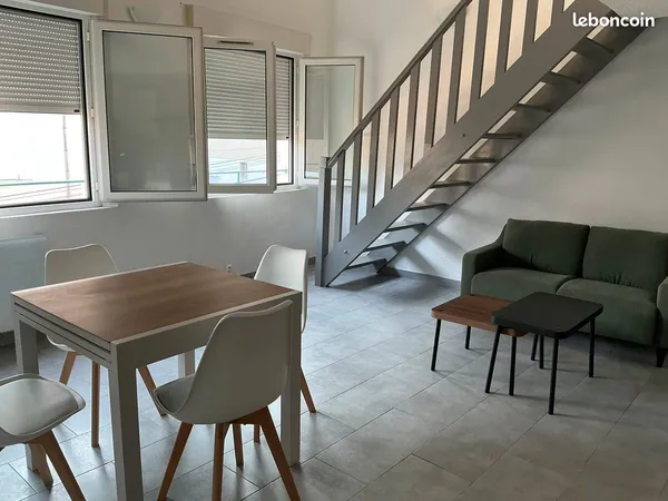 T2 Meublé avec garage TOULON EST quartier AGUILLON