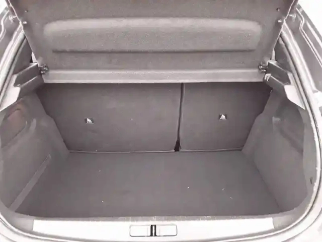 Peugeot 208 puretech 100 s&amp;s eat8 — photo 60