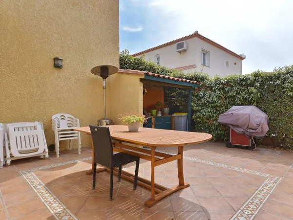 Maison 10 pièces 127 m²
