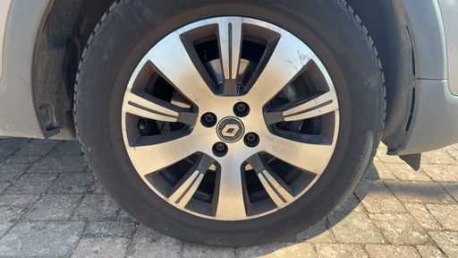 Renault Captur 1.3 TCe 130 - Intens – 2019 – 132898 km – Essence – Boîte Manuelle — photo 12